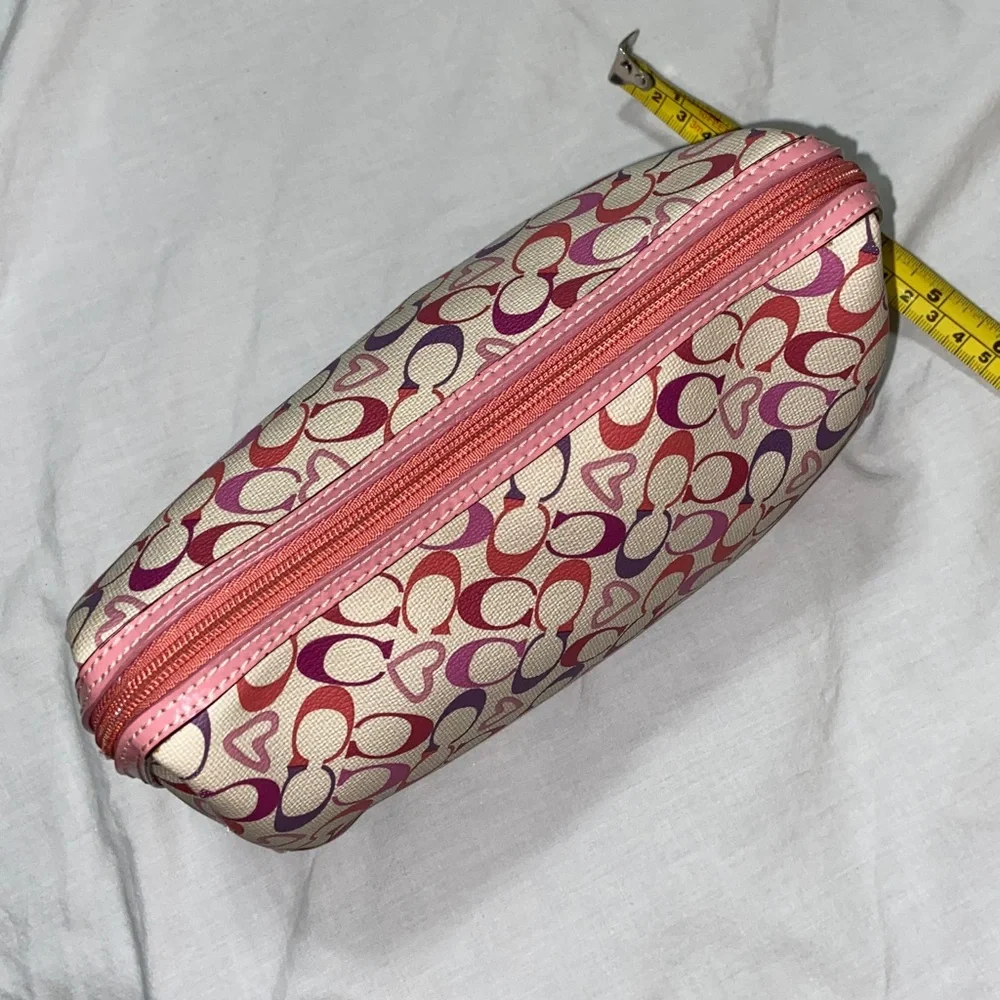 Vintage Gorgeous Coach Heritage Tattersall Bias Hearts logo cosmetic bag